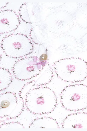 Hanssop Exclusief Luxueus Kinder nachtkleding, Romantisch roosjes pyjama van met verfijnde rand details en luxe hals verwerking, Meisjes pyjama katoenen roosjes print, maat 152