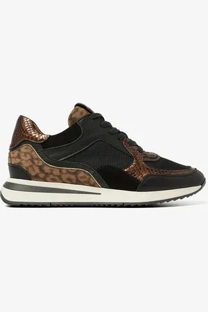 VIA VAI Nora Sooth Sneakers -