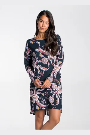 Cyell PAGODA longsleeve Nachthemd - Darkblue Flowers