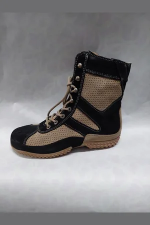 Wolky 1966 / Downforce 2 / veterboots / / maat 37