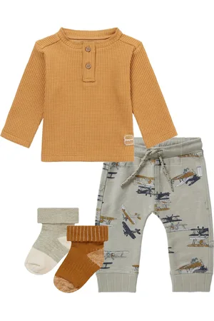 Noppies Kledingset - 4DELIG - Broek Marvin Willow Grey - Shirt Manila Apple Cinnamon - 2 Paar sokjes Maxton