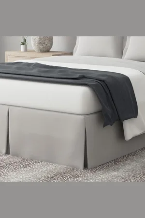 Merkloos Op maat gemaakte bedmaker - 14 inch druppellengte - koning - zacht zilver Corner Bed Skirt