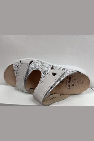 Finn Finn C. Palau slipper (