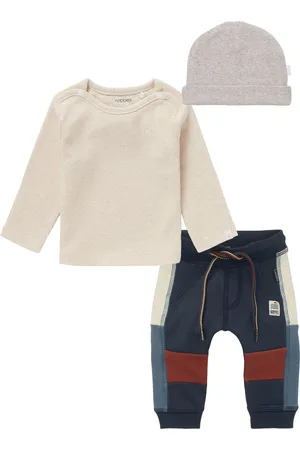 Noppies Kledingset - 3 delig - Joggingboek Rochdale met vlakken - shirt Natal oatmeal - Muts nevel Taupe