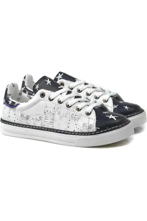 Goby – Cat and Stars Sneakers – Handmade en Vegan – Comfort & Karakter –