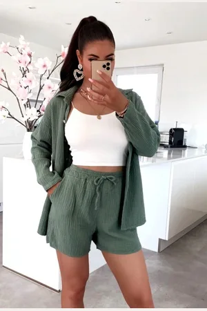 Merkloos NIEUWE COLLECTIE! Beeldige kleding set bestaande uit vestje en short - - One size