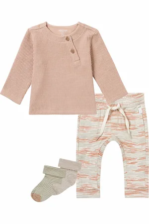 Noppies Kledingset - Jongens - 4 delig - Broek Mattawan - Shirt Mignon Nougat - 2 paar sokjes
