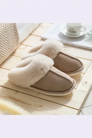 Merkloos Pantoffels – pantoffels warm - Pantoffels bont – Sloffen warm - Sloffen bont – Suéde – dames sloffen – dames pantoffels – beige - khaki – pluizige pantoffels – maat 40 – maat 41