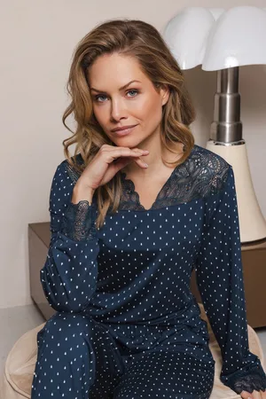 Pastunette Chique marineblauwe pyjama -