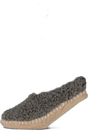 Basset Fleece Indoor Homeshoes