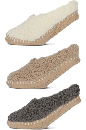 Basset Fleece Indoor Homeshoes