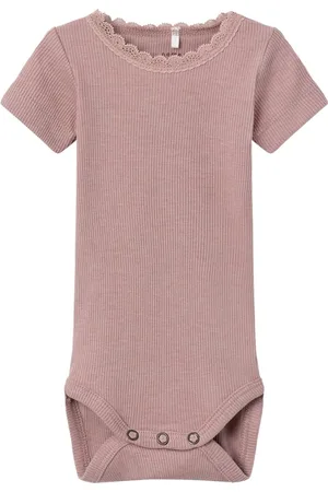 NAME IT Romper Kab Lace Korte Mouw Deauville Mauve maat 74