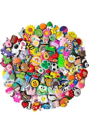 Merkloos Schoenbedels PVC-cartoonschoendecoratie kinderen volwassenen armbanden polsbandjes kerstfeest verjaardagscadeau willekeurige 30 stuks