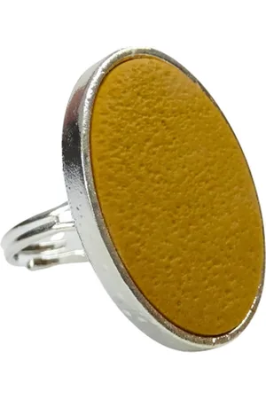 2 Love It Oker - Ring - Verstelbaar in maat - Stainless steel - Polymeerklei - 18 x 25 mm - Okergeel - Zilverkleurig