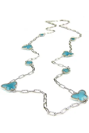 SOPHIE Lange zilveren halsketting collier halssnoer gerhodineerd Model Vlinder en Bol met turkoois blauwe stenen