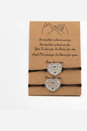 Akyol Koppel armband -valentijn voor hem en haar - vriendschapsarmband - Liefdes Cadeau - Romantisch - Cadeau voor je vrouw of vriendin - Mannen Cadeautjes – vrouwen - liefdes armband - hartje - hartjes armband – zussen armband -armband voor 2