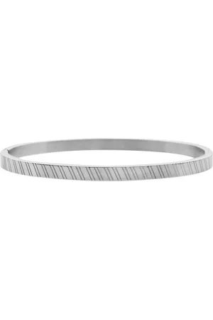 essentialistics Bangle armband schuine streepjes - Zilverkleur - Stainless steel (verkleurt niet) - Kliksluiting
