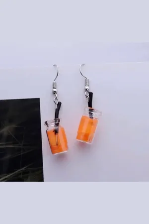 Akyol Cocktail oorbellen – Oorbellen dames - ek voetbal - oorbellen ek - Oorhangers dames - leuke oorbellen - Sieraad- drankjes oorbellen - oorbellen cadeau - verjaardag - grappige oorhangers - Valentijn cadeau