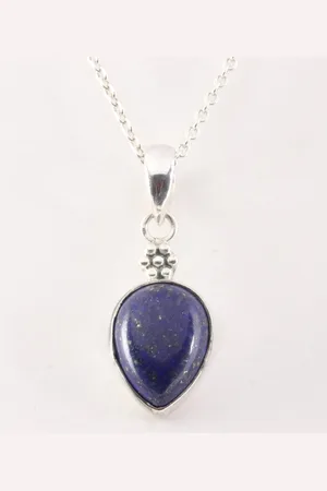 AsiAsia Bewerkte zilveren hanger met lapis lazuli aan ketting