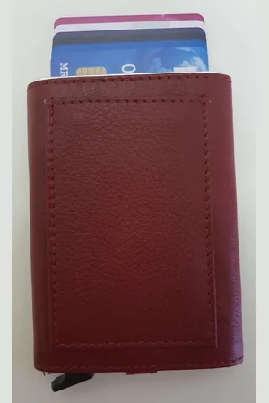 LEATHER DESIGN LD hoesje met voorvakje Cardprotector Figuretta