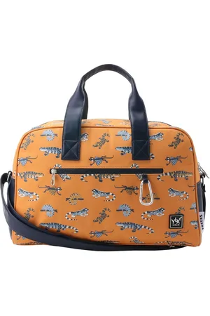 YLX Gear SALE: & Freek Vonk Blossom Reistas | Iceland Poppy & Varans | Iceland Poppy met hagedissen. Duffelbag - reistas - sporttas - Duffeltas - jungle - Johan de Varaan. Gemaakt van gerecycled plastic. Eco friendly. Oranje