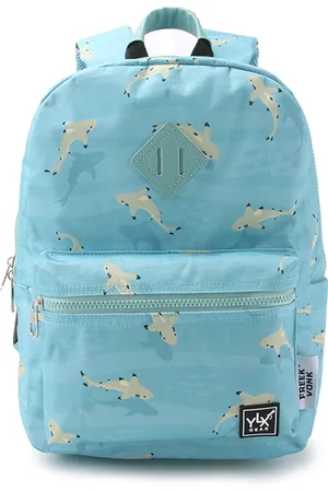 YLX Gear SEASON SALE: & Freek Vonk Oriole Rugzak | Turquoise Water & Sharks | blauwe haai . Gemaakt van gerecyclede plastic flessen. Eco-vriendelijk. Rugzak - rugtas - schooltas - jongen - meisje - kinderen - haaien - basisschool - dieren