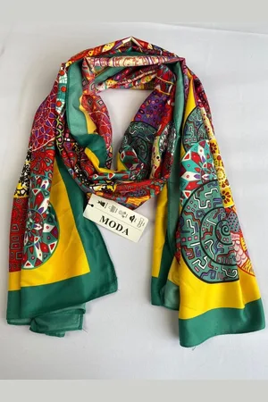 Modesjaals.nl Zomersjaal met kleuren van glad materiaal 20% zijde met 80% viscose / satijn feel