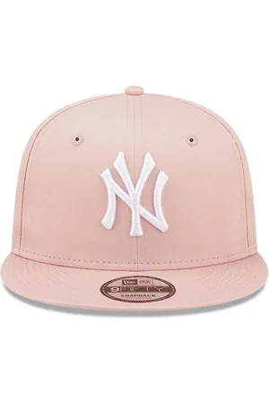 New Era New York Yankees League Essential Pink 9FIFTY Snapback Cap