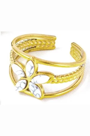The Musthaves Ring met Bloem - RVS - One Size - Goudkleurig - Bloem met Steen Wit