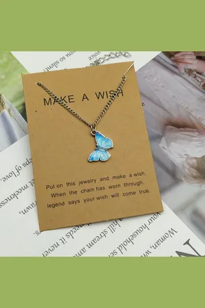 Bixorp Love Vlinder Ketting Lichtblauw aan Zilverkleurig Koord - Geluksketting - Cadeau voor Dames & Meisjes