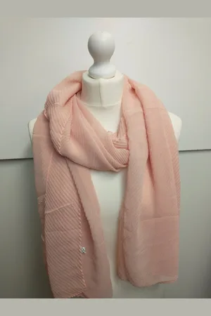 Merkloos Geplooide dames sjaal Yacintha met mousseline effect effen pale peach
