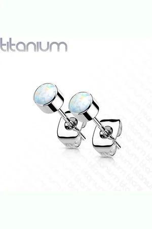 LMPiercings NL Oorbellen titanium wit opal bezel 3mm