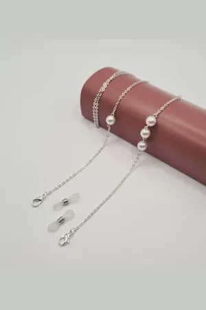 Merkloos Brillenketting met microvezeldoekje / brillenkoord dames / kralen of armband / elegant koord / brilkoordje kraaltjes / zilver met parels / briltouwtje / ketting voor zonnerbril / cordon de lunettes / briltouwtje Aland optiek 01/2