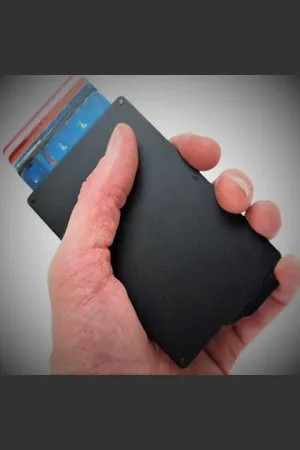 DD Creditcardhouder-Cardprotector-RFID- Pasjeshouder-aluminium