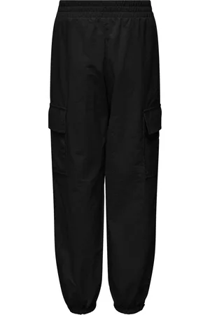 ONLY Kids Broek Kogecho Cargo Parachute Pant Pnt No 15304165 Black Dames