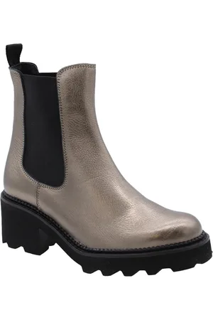 CTWLK. Boot 37