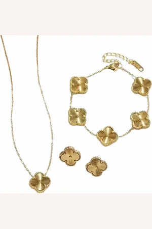 AURELIA Luxe Klaver Sieraadset - Goudkleurige Oorbellen, Ketting, Armband & Ring Verguld - Minimalistisch Bloemontwerp met Vijf Klavertjes Vier - Roestvrijstaal