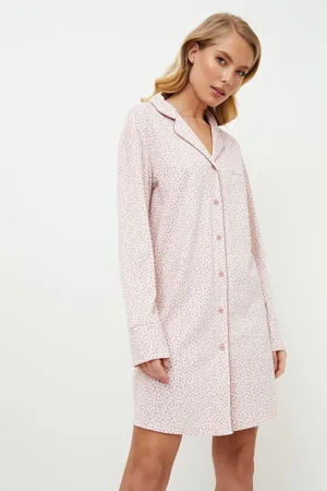 Aruelle Dames Nachthemd Lara V-hals-doorknoopsluiting-lange mouw-lichtroze -maat S
