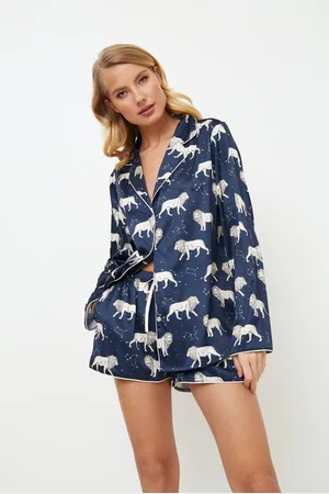 Aruelle Blauwe dames pyjama Nala???pyjamahemd met lange mouwen-doorknoopsluiting-korte broek-maat L