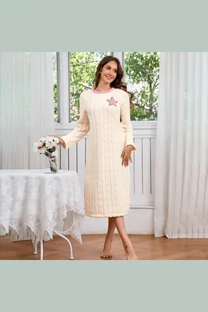 Merkloos Winter Flanellen Nachtjapon voor Vrouwen - Warme Jacquard Lange Mouw Ronde Hals Koraal Fleece Nachthemd Huiskleding, M - Zachte, Comfortabele Nachtkleding voor Thuis