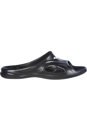 Arena Slippers