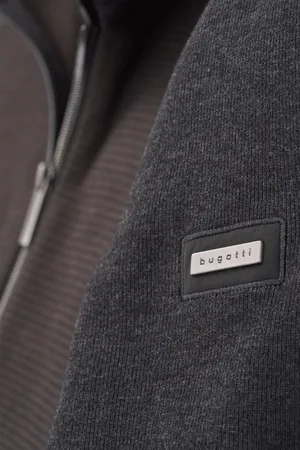 Bugatti Vest