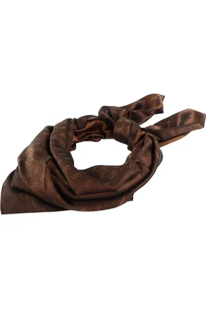 Guess Sjaal Noelle Kefiah Scarf 125X125 Donkerbruin