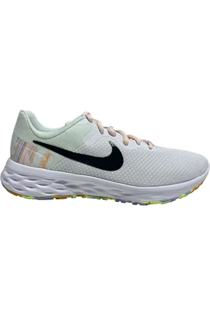 Nike Wmns Revolution 6 nn PRM maat 39