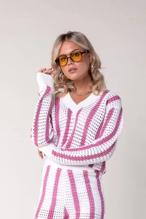 Colourful rebel Lizza Crochet Stripe V-Neck Sweater - L