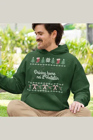 B and C Friese Kerst Hoodie Driving Home Nei It Heitelân