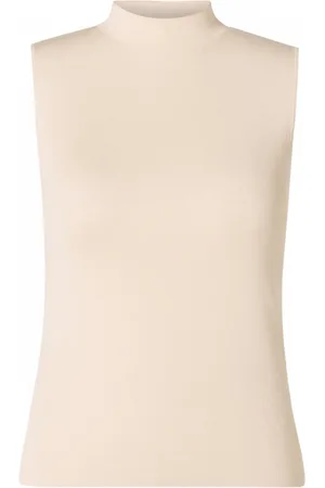 Base Level Curvy singlet Yaline
