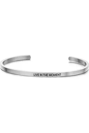 Key Moments 8KM-B00049 - Stalen open bangle met tekst - live in the moment - zirkonia - one-size