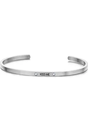 Key Moments 8KM-B00465 - Stalen open bangle met tekst - * kiss me * - zirkonia - one-size