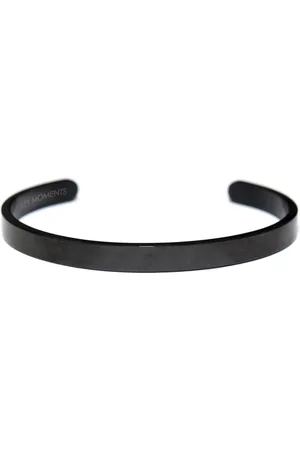 Key Moments 8KM BM0011 Stalen open bangle met tekst - Strength comes from within - One-size
